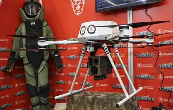 В Турции прошли испытания первого в мире дрона с лазерным оружием