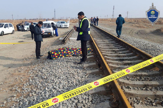 В Бухарской области 58-летний мужчина погиб под поездом