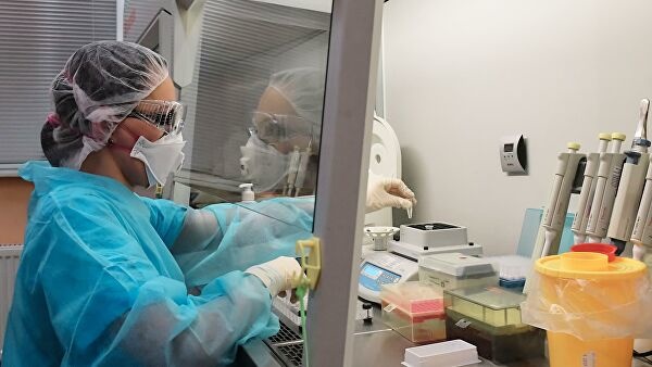 Врачам, лечащим пациентов с коронавирусом будут выплачивать по 25 млн. сумов каждые 14 дней