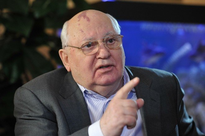 Горбачёв уехал в больницу на карантин по коронавирусу
