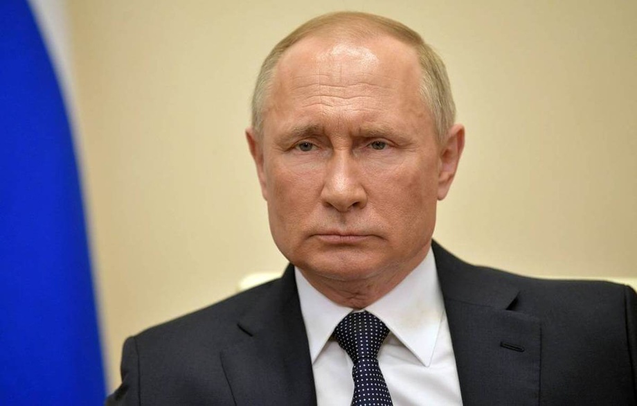 Путин из-за коронавируса продлил до конца апреля нерабочие дни в России