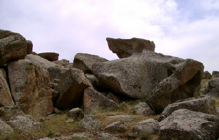 Хатирчининг ҳайратли харсанглари