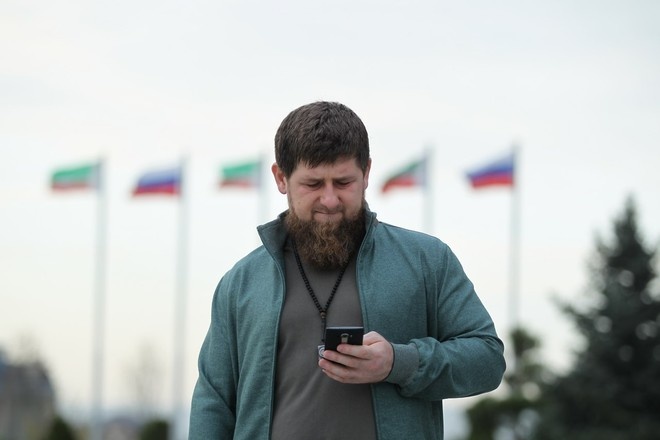 Кадыров вновь заявил, что здоров и находится в Чечне (видео)