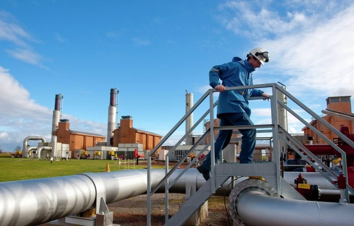 Россия приостановит поставки газа крупнейшему клиенту во Франции