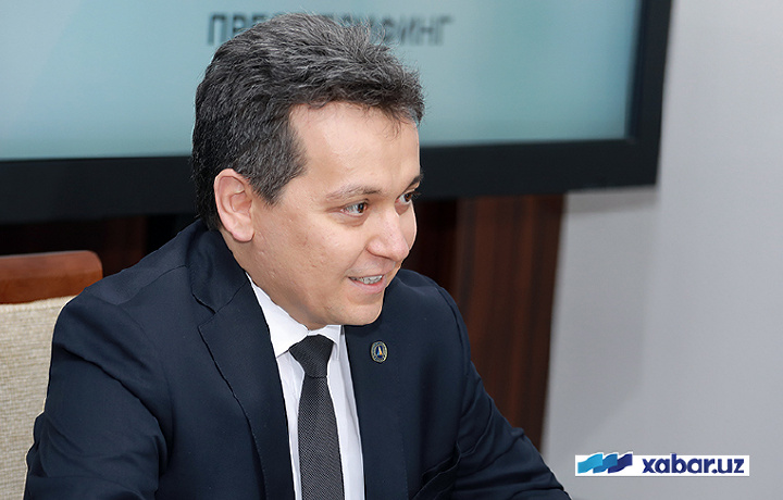 Sherzod Shermatov: «Yangi o‘quv yilidan maktab formasi majburiy bo‘lmaydi»