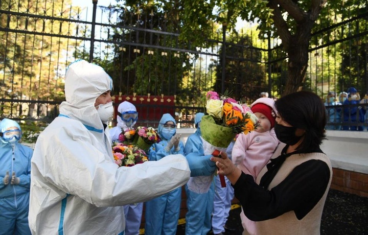 Fransiya safaridan koronavirus yuqtirib kelgan ilk bemor tuzalib chiqdi