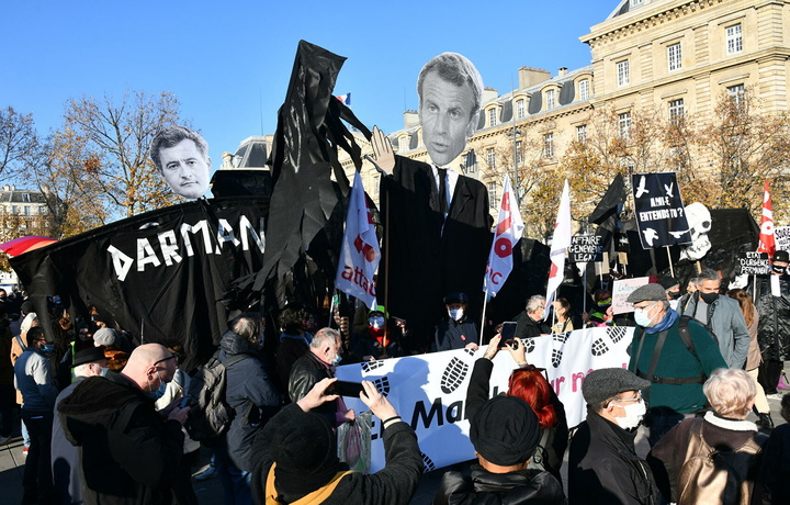 В Париже на акции протеста задержали 81 человека