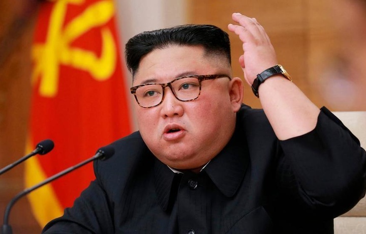 Ким Чен Ын поручил создать новую межконтинентальную баллистическую ракету