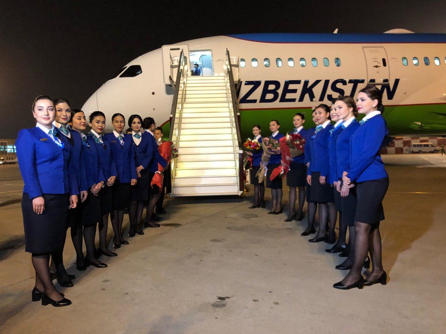 Ўзбекистонга тўртинчи «Dreamliner» олиб келинди (фото)