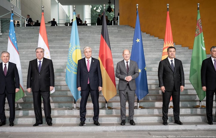 Germaniya kanslerini O‘zbekistonga qanday shamollar uchirdi?