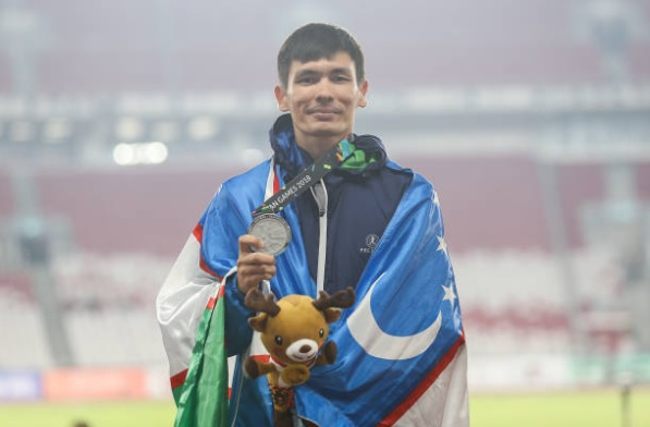 Ruslan Qurbonov O‘zbekiston yengil atletikasi tarixidan joy oldi