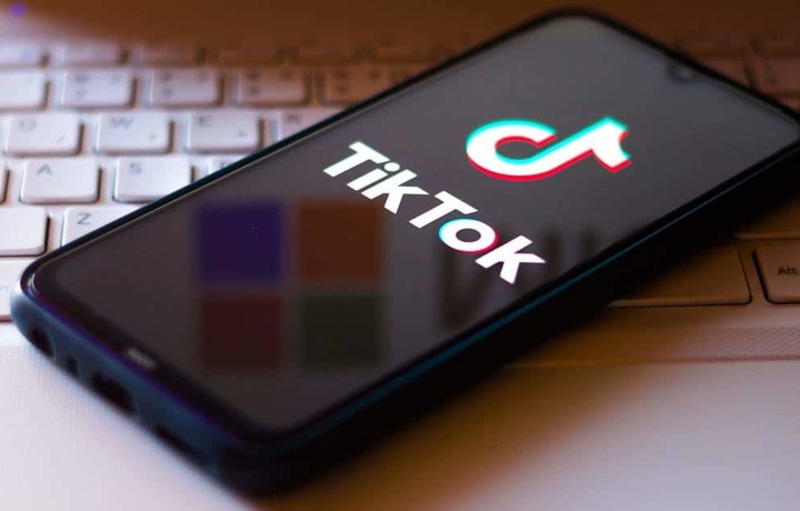 Moskva sudi «TikTok»ni 4 mln rublgacha jarimaga tortmoqchi. Platforma LGBT targ‘ibotida ayblangan