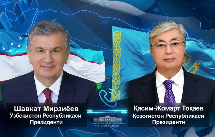 Мирзиёев и Токаев поздравили друг друга с наступающим праздником Навруз