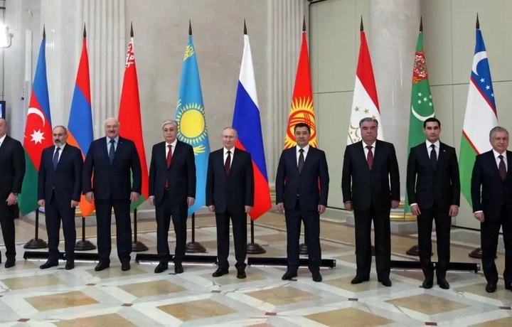 Путин рассчитывает встретиться с главами стран СНГ перед Новым годом
