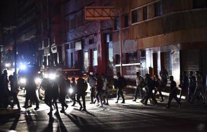 Венесуэла проведет второй этап военных учений