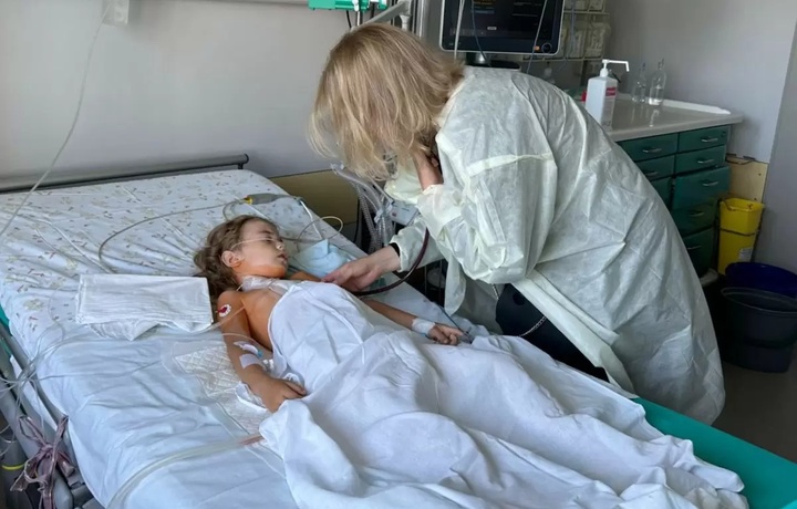 Сердце погибшего 4-летнего мальчика в Украине пересадили больной девочке
