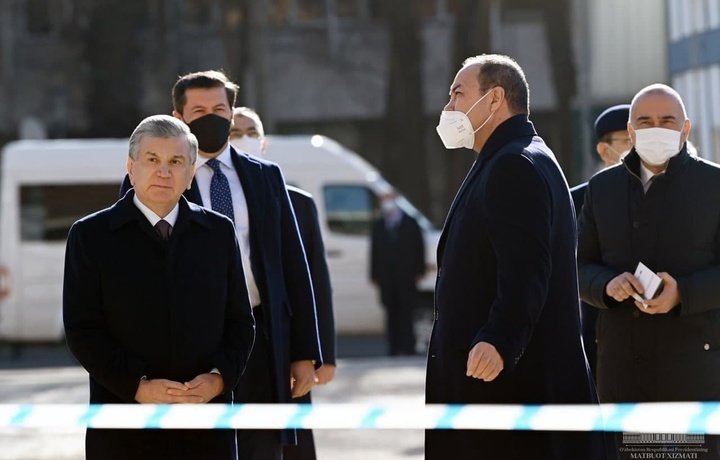 Президент Тошкентдаги 2 та мажмуани бориб кўрди