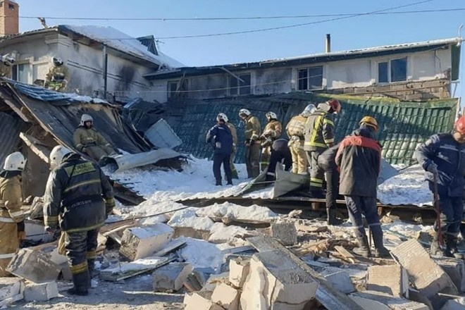 Один человек погиб и более 30 пострадали при взрыве в кафе в Нур-Султане