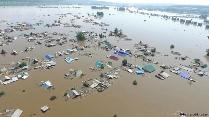 Во Франции идут спасательные операции из-за ливней