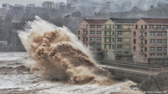 В Китае из-за супертайфуна «Лекима» эвакуировано свыше 1 млн человек