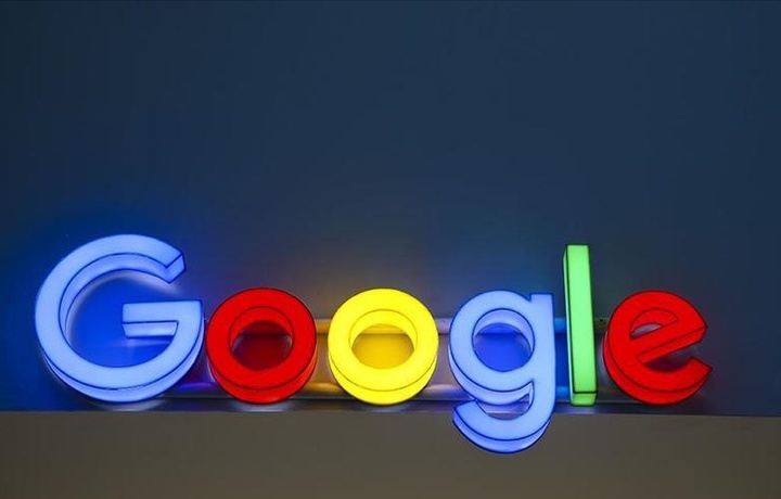 Google заблокировал загрузку платных приложений в России