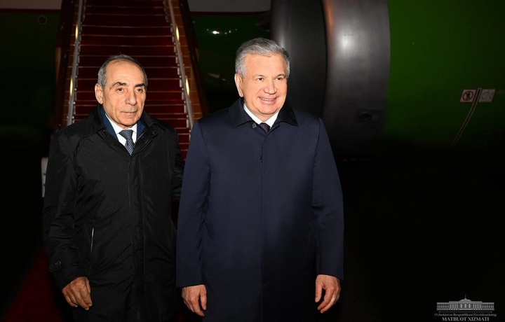 Shavkat Mirziyoyev Ozarbayjon poytaxtiga yetib bordi