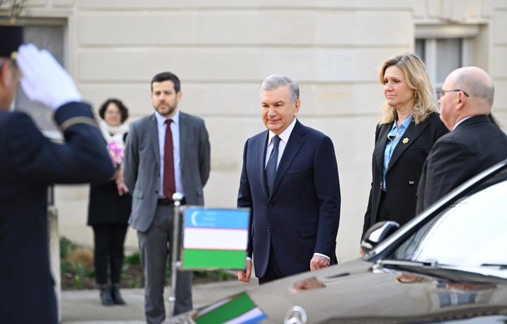 Prezident Mirziyoyev Fransiya Milliy majlisi Raisi bilan uchrashuv o‘tkazdi