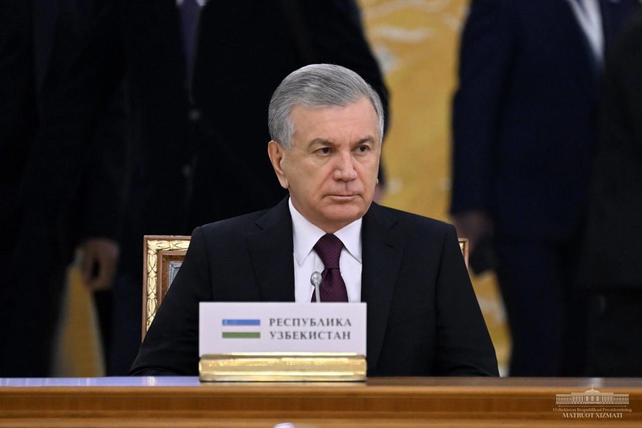 Шавкат Мирзиёев принял участие в неформальной встрече глав государств СНГ