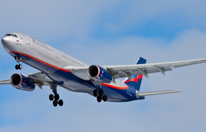 Самолет, вылетевший из Ташкента в Москву, по техническим причинам вернулся в аэропорт