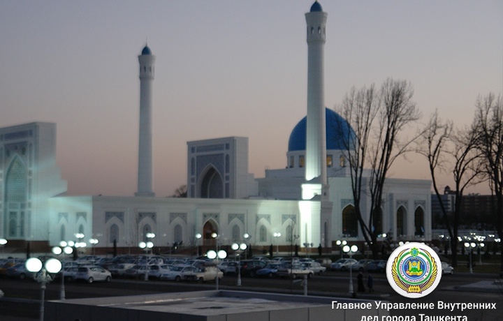 IIBB haydovchilardan qarindoshlari, do‘stlari va qo‘shnilarini masjidga olib borishni so‘radi