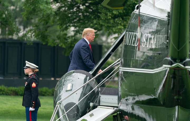 СМИ: Трамп запросил встречу с Путиным