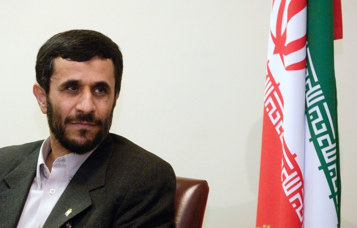 Экс-президент Ирана Ахмадинежад выдвинул свою кандидатуру на выборах