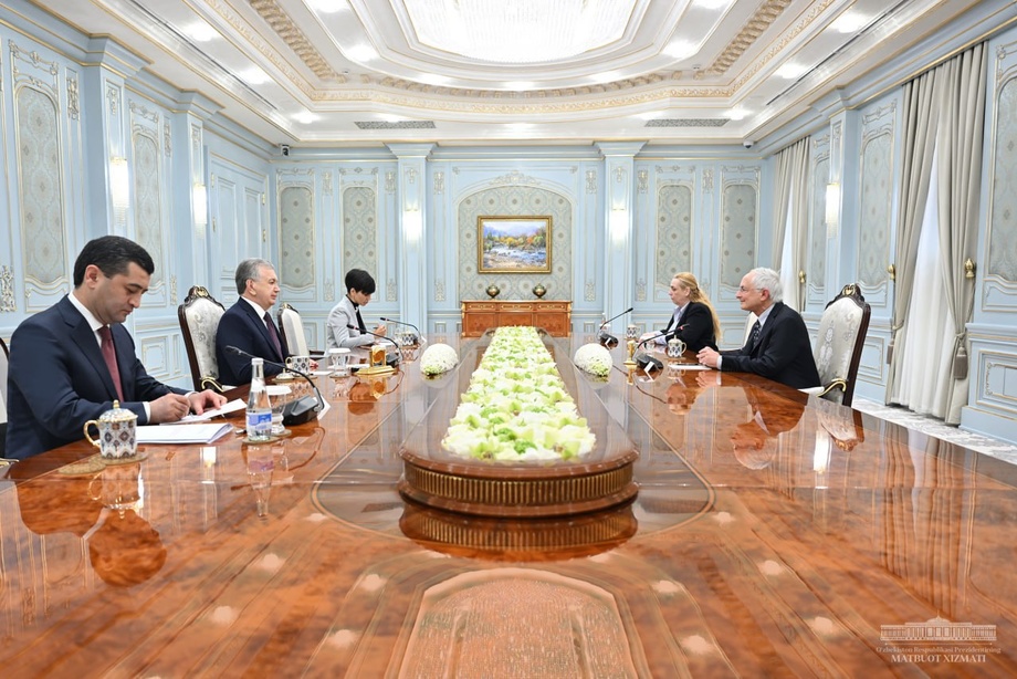 Shavkat Mirziyoyev YeXHT missiyasi rahbarini qabul qildi