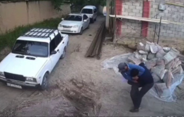 В Ташкентской области избили сотрудника кадастра