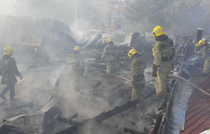 Uchtepa tumanidagi yirik do‘konlarning biri yonib ketdi