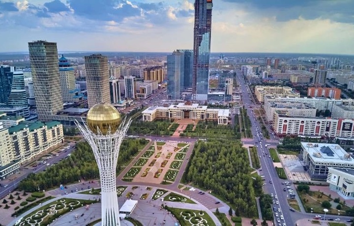 В Казахстане собирают подписи в поддержку Украины