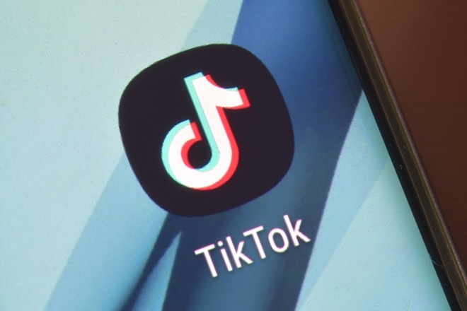 TikTok объявил о партнёрстве с Oracle и Walmart