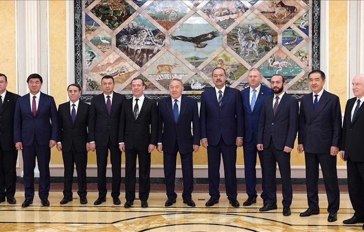 Назарбаев принял глав правительств стран СНГ