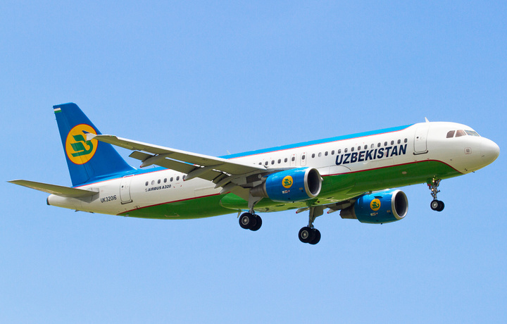 «Узбекистон хаво йуллари» начала выполнять регулярные рейсы в Тбилиси