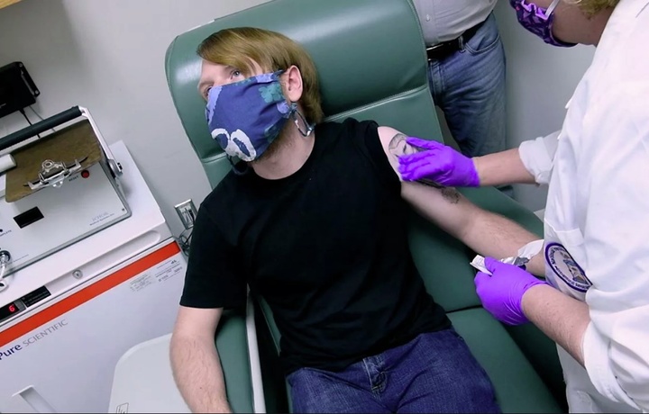 Коронавирусга қарши Америка вакцинасининг ножўя таъсирлари маълум бўлди