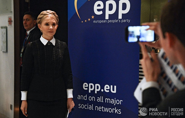 Timoshenko Ukraina prezidentligiga nomzodlar orasida yetakchilik qilmoqda