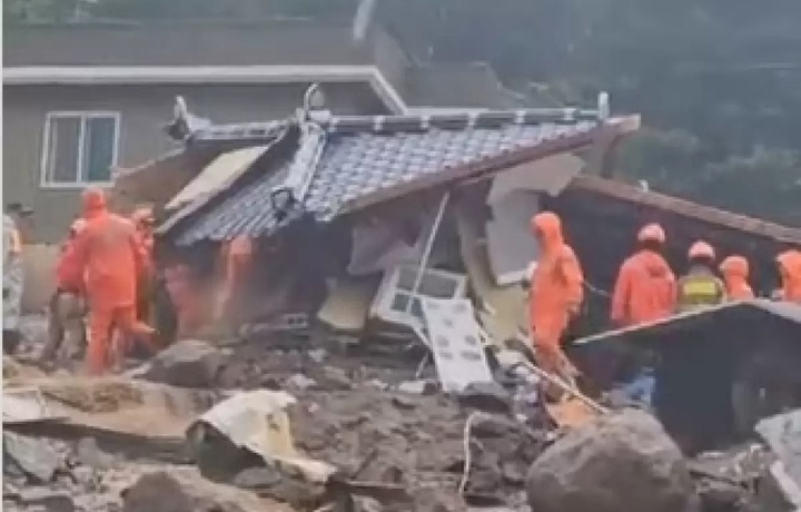 Смертельные наводнения в Корее и невыносимая жара в Италии