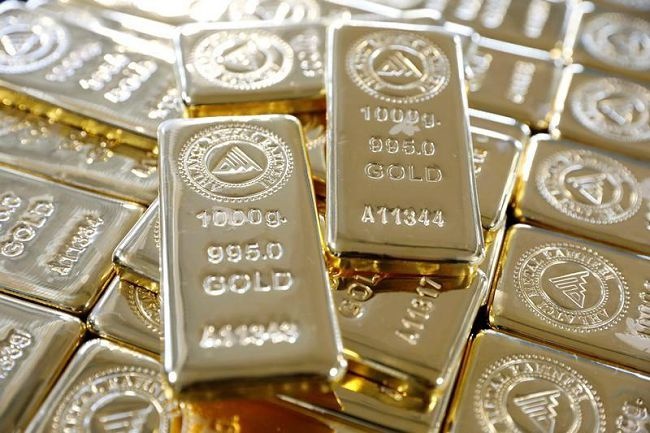 Сотрудники СГБ задержали узбекистанцев, пытавшихся незаконно вывезти золото за рубеж