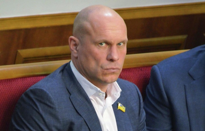 Ukrainada rossiyaparast mashhur deputatga hukm o‘qildi