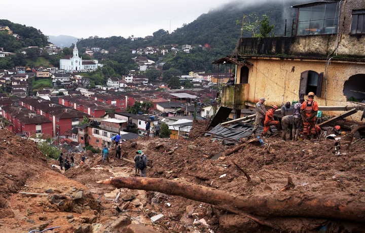 Число погибших во время наводнений в Бразилии выросло до 136 человек