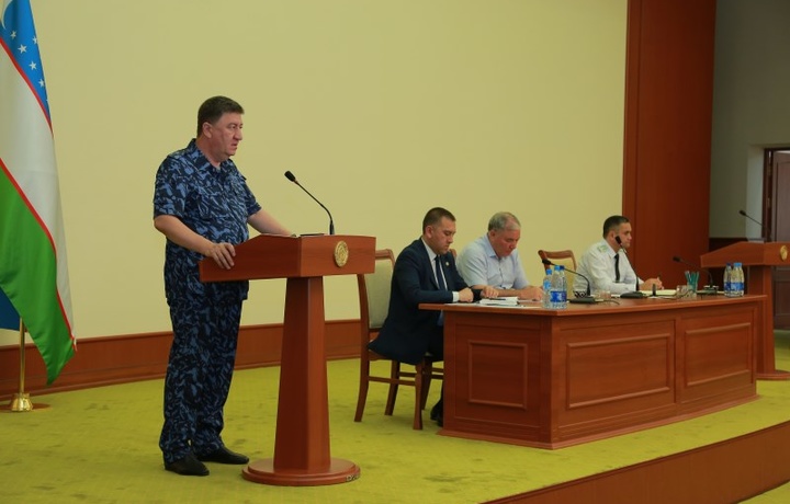 Пўлат Бобожонов Хоразмда ички ишлар тизимидаги 6 нафар раҳбарни ишдан бўшатди
