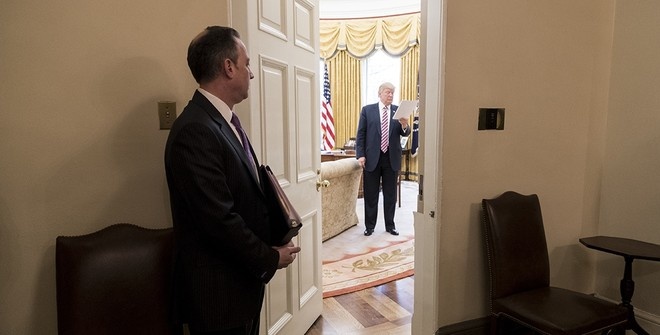 Трамп защитит Белый дом четырёхметровой оградой