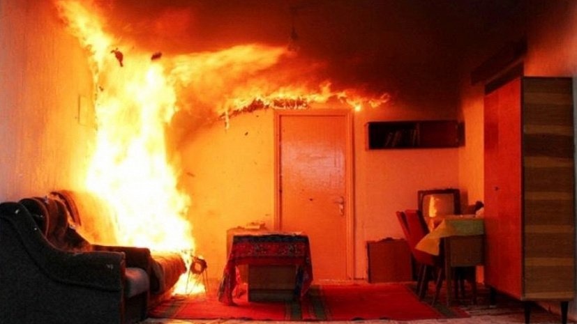 В Ташкенте при пожаре в доме сгорела женщина