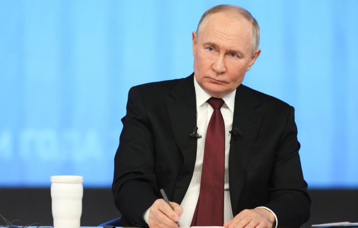 Путин Зеленский билан учрашмаслигини айтди