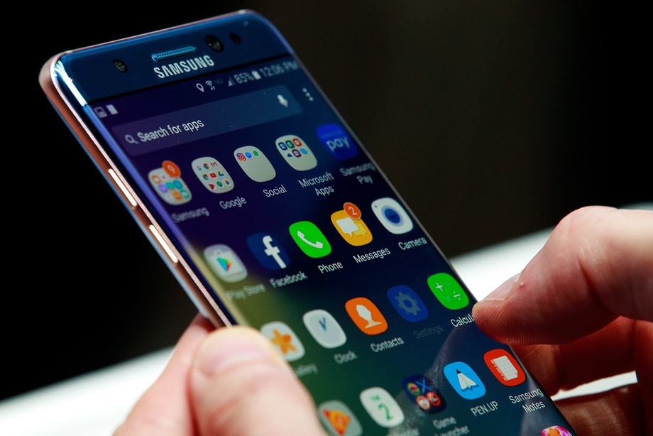 «Samsung» 21 хил смартфонига «Android 10» ўрнатади